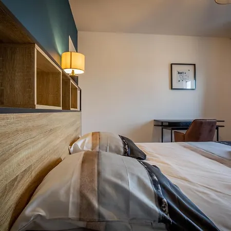 Thebrooklyn T3, Proche Centre-ville-fibre/netflix Apartment Montlucon